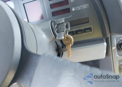 1987 Chevrolet Cavalier Z24 z USA, uszkodzony, nr VIN 1G1JF11W1H7227494